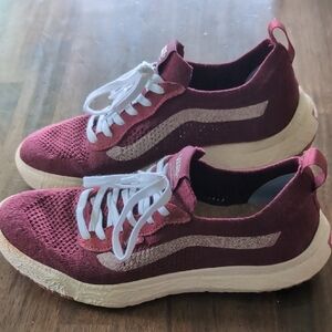 Vans Women's Maroon and White Sneakers